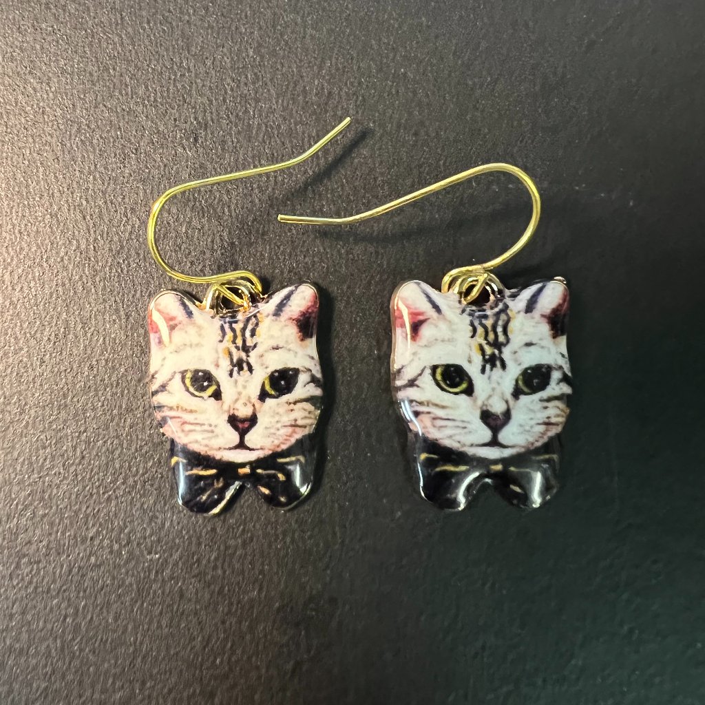 White Cat Kitten With Black Bow Tie Gold Tone French Hook Pierced Earrings